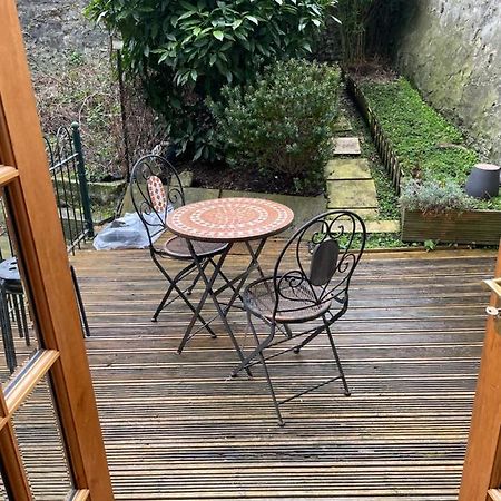Fantastic Location 10 Mins To Princes Street- 15 To Royal Mile- Main Door-Patio Edimburgo Exterior foto