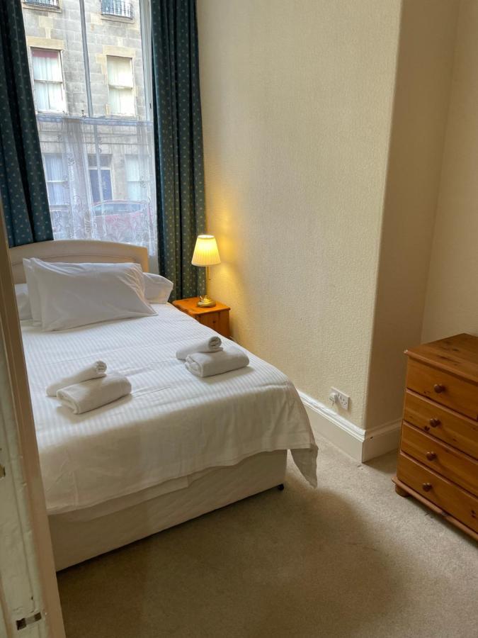 Fantastic Location 10 Mins To Princes Street- 15 To Royal Mile- Main Door-Patio Edimburgo Exterior foto